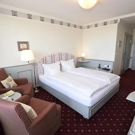 Hotel Wiking Sylt 4*